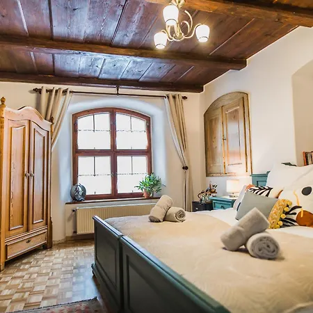 Flyns Oda ve Kahvaltı Görlitz