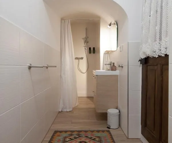 Bed & Breakfast Flyns Görlitz