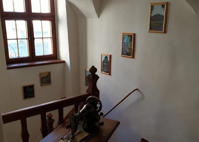 Flyns Bed & Breakfast 3*